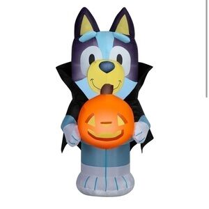Bluey Halloween Inflatable Blow Up NEW 5 ft tall Bluey in Vampire Decoration